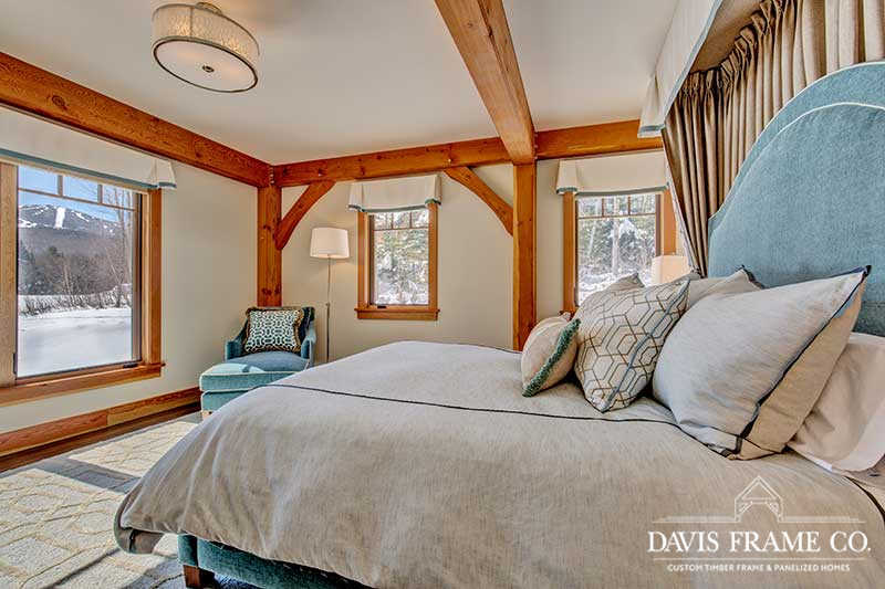 White Mountains timber frame bedroom 
