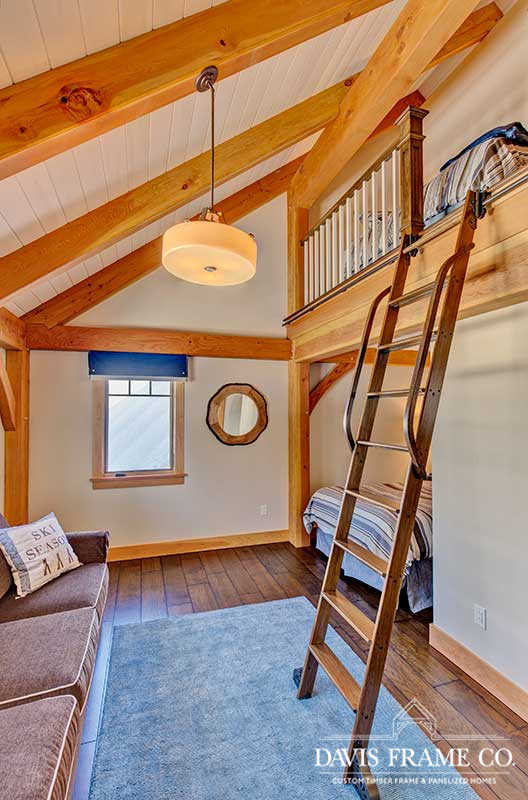 Timber frame bedroom with loft 