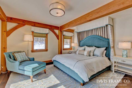 White Mountains timber frame bedroom 