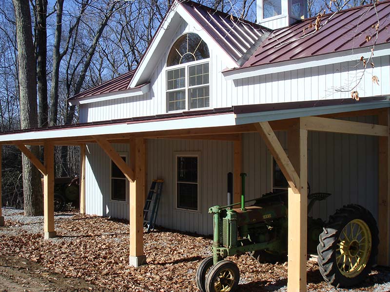 Timber frame tractor barn